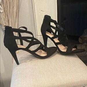Kelly & Katie Black Strappy Heels